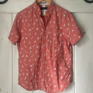 Men’s size S Slim coral sailboat button down shirt